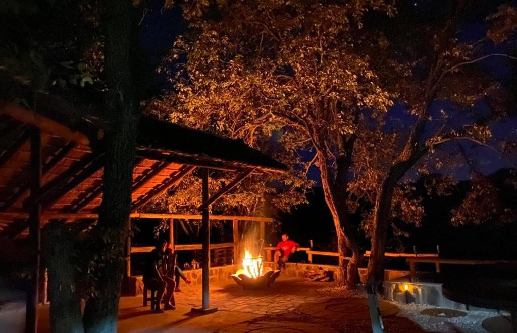 Kaoko Mopane Lodge & Campsite Opuwo Екстер'єр фото